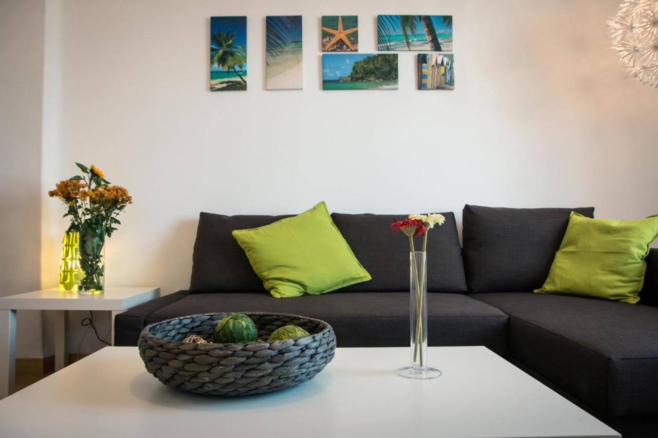 Holidays2Malaga Heredia 3 Bedroom Opposite Malaga Port Buitenkant foto