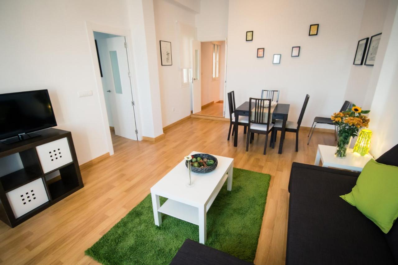 Holidays2Malaga Heredia 3 Bedroom Opposite Malaga Port Buitenkant foto