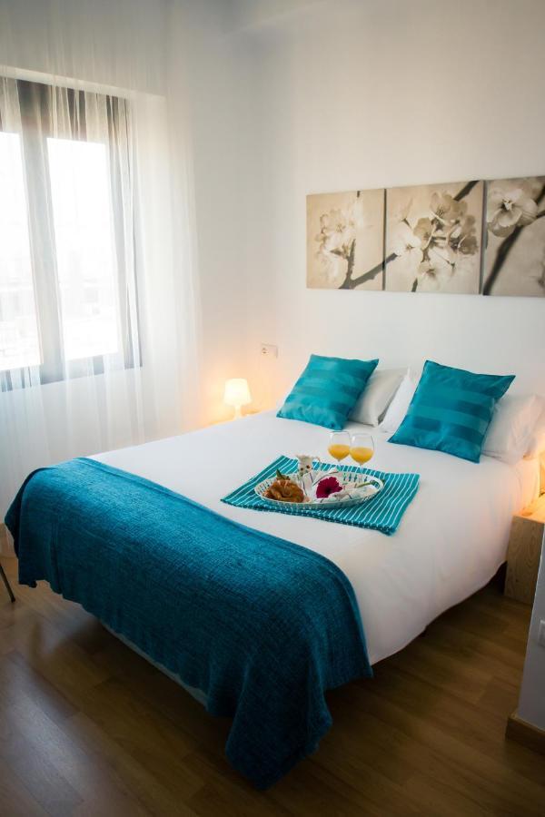 Holidays2Malaga Heredia 3 Bedroom Opposite Malaga Port Buitenkant foto